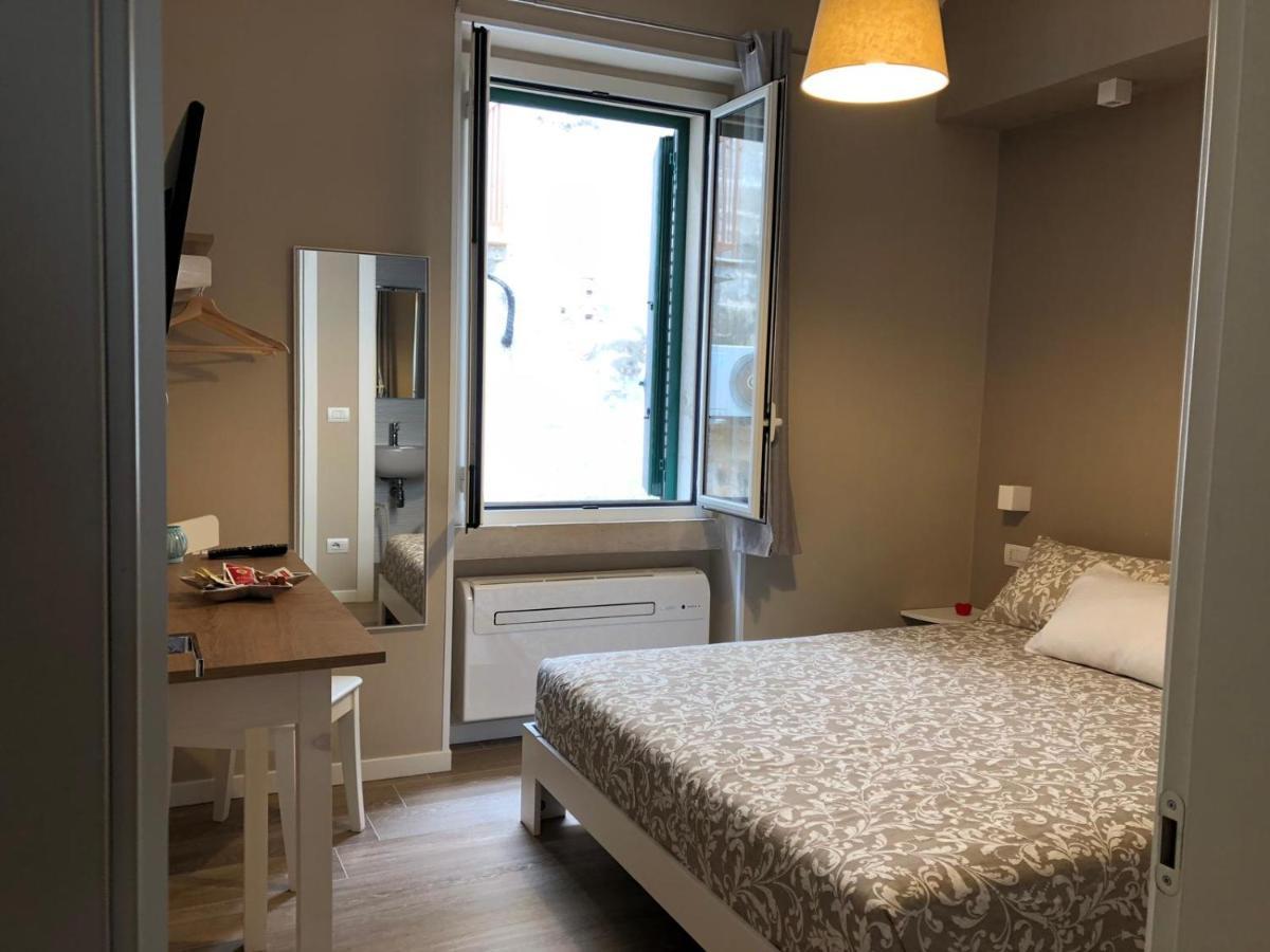 Aura Apartment Bari Eksteriør billede